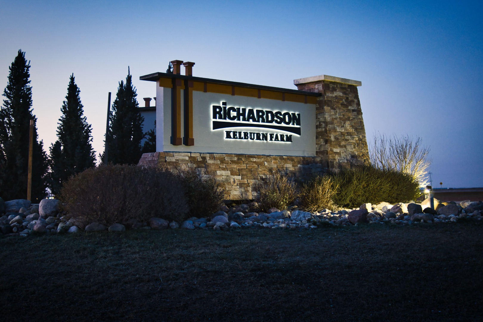 Electra Sign | Business Signs & Service Company in WinnipegGallery